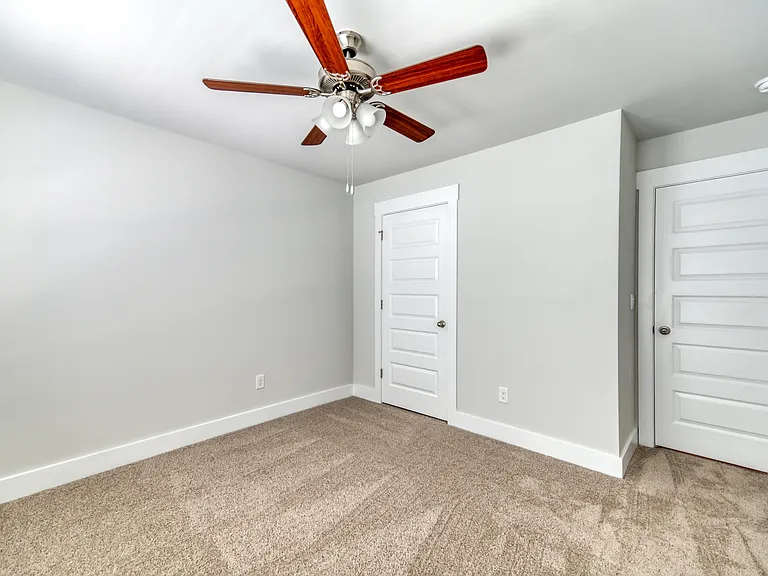 109 S Grassland Rd — Photo 17
