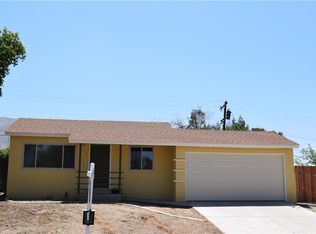 458 Alta Mesa Dr, Riverside, CA 92507