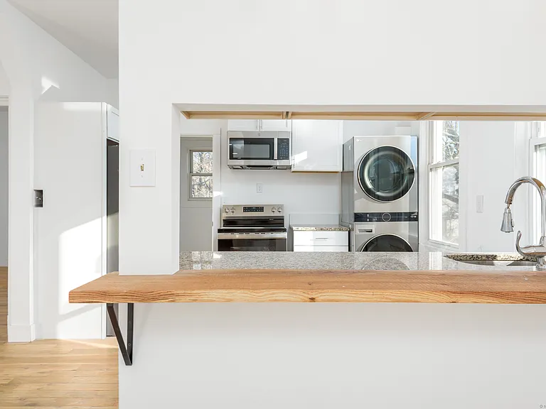 517 Winchester Ave #3 — Photo 5