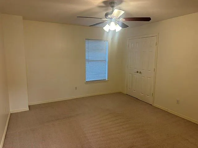 1030 Forestburg Dr — Photo 12