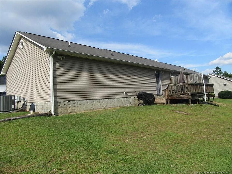 2nd image of 151 Glenn Brooke Ln