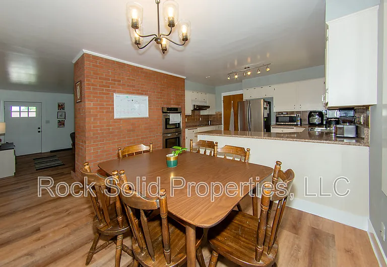 5512 Frederick Dr — Photo 7