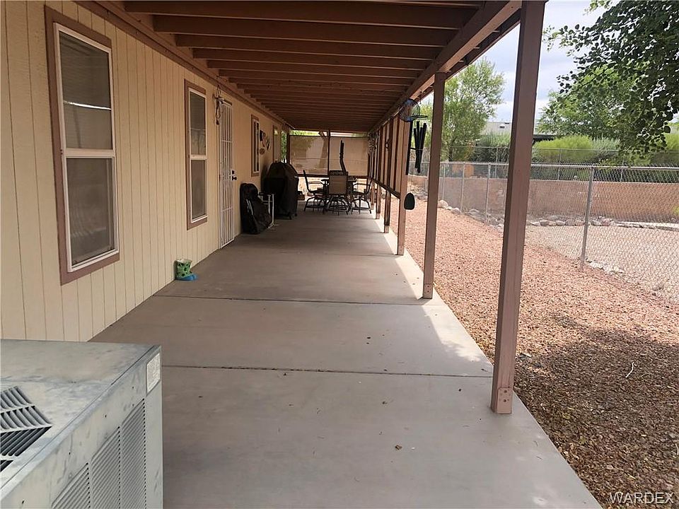 2nd image of 2672 E Philip Cir
