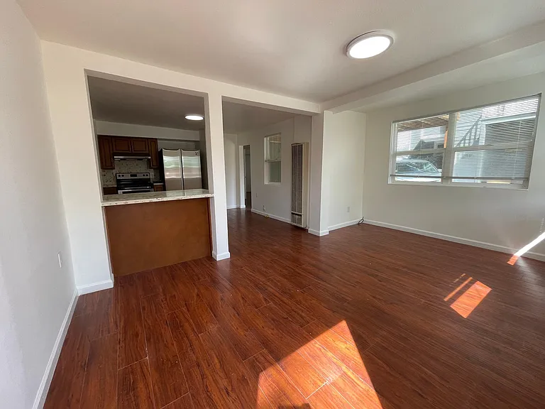 1809 Saint Charles St #A — Photo 8