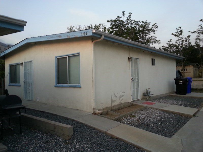 1st image of 2163 La Verne Ave #B