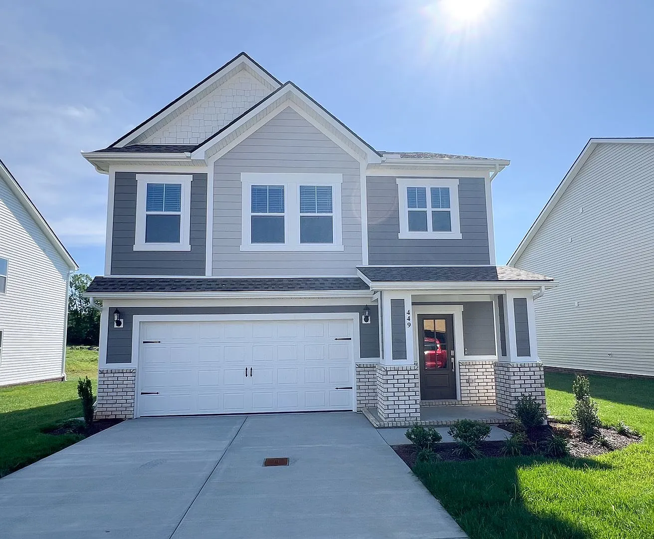 4 Bedroom 2.5 Bathroom Home — Photo 1