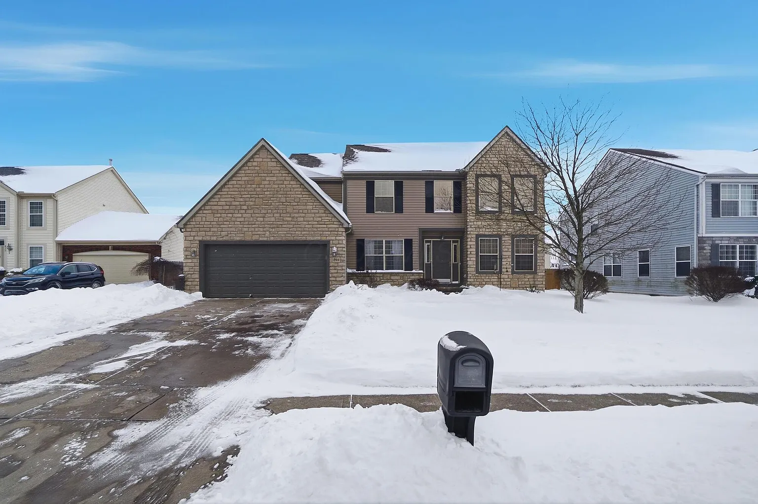 844 Brosmer Dr photo 1