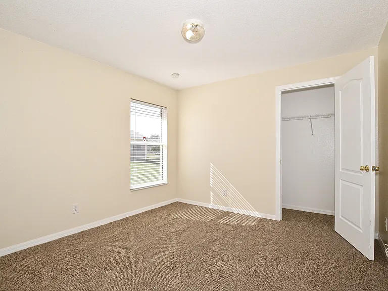 1804 Peace Pl — Photo 13