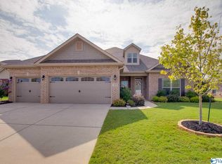 39 Nutcracker Lane, Huntsville, AL 35824