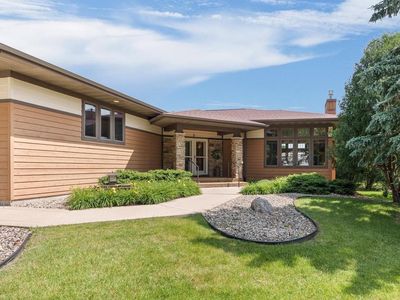 2 Grove Circle, Madison, WI, 53719