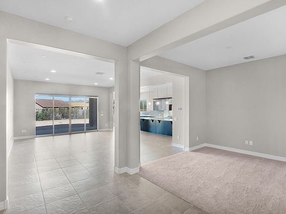 3rd image of 13217 N Fluffgrass Pl