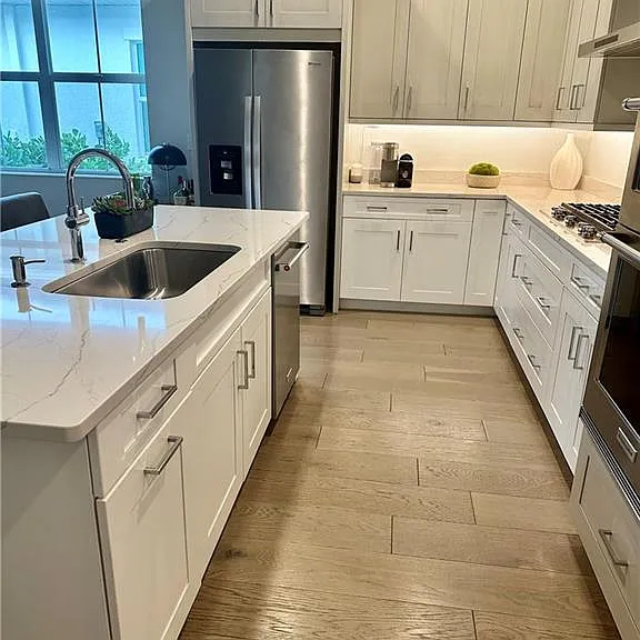 9179 Cayman Dr — Photo 7