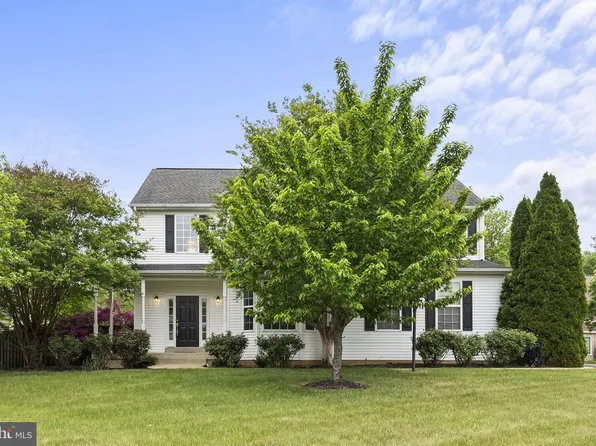 2750 Congress Ct, Waldorf, MD 20603