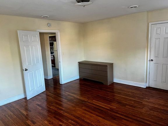 5th image of 5720 Simmonds Ave APT 2