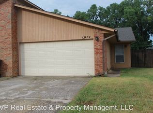 1012 Parkview Dr, Midwest City, OK 73110