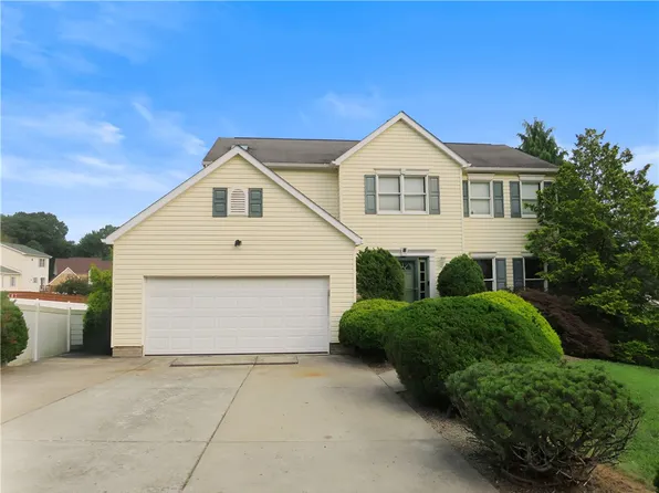 113 Kilarney Dr, Hunker, PA 15639