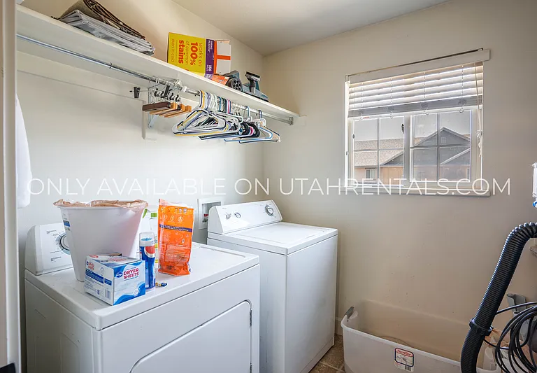 278 E Cascade Ct — Photo 22