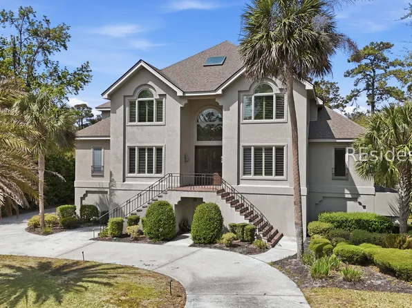 8 Leamington Ln, Hilton Head Island, SC 29928