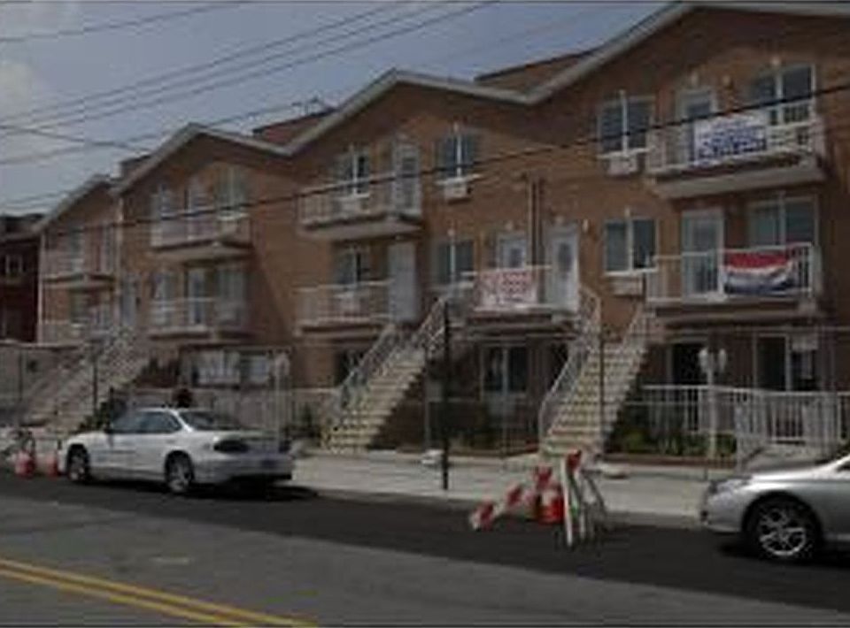 1st image of 1425 Avenue F #A
