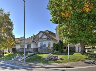 260 Oak Grove Ct, Morgan Hill, CA 95037