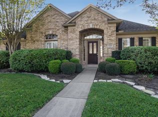 2419 Shelby Dr, Pearland, TX 77584