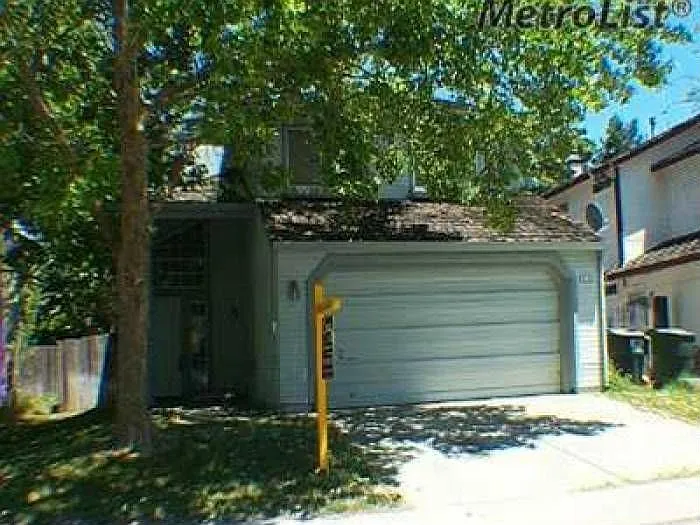 8124 Prior Way photo 1