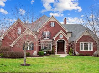 301 Barn Side Ln, Eureka, MO 63025