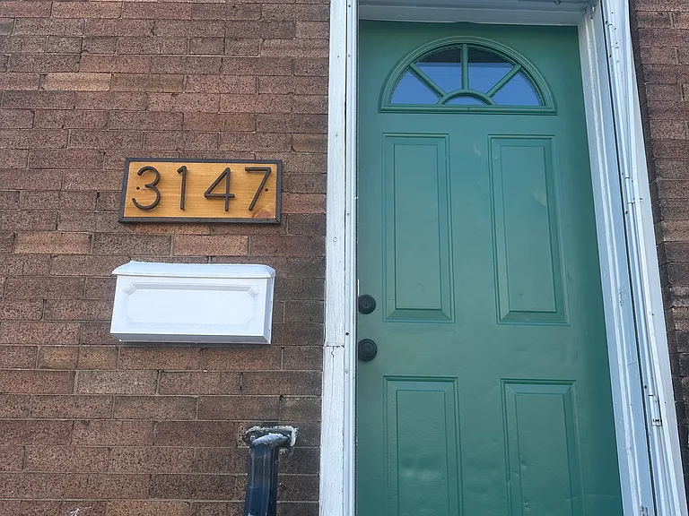 3147 Tulip St — Photo 2