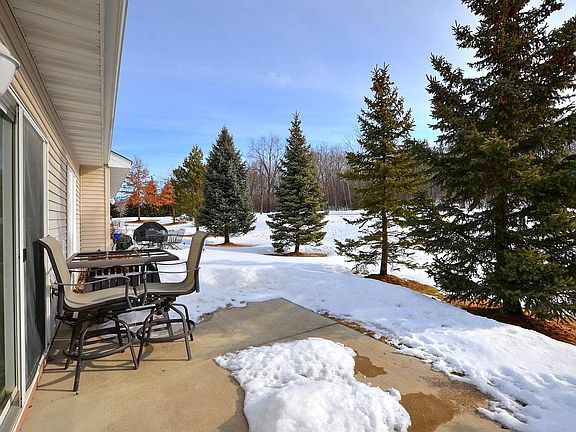 4th image of 20458 Cypress Dr