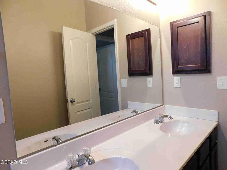 14628 Rockbridge Ave — Photo 15