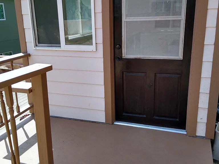 1562 Linwood St — Photo 12