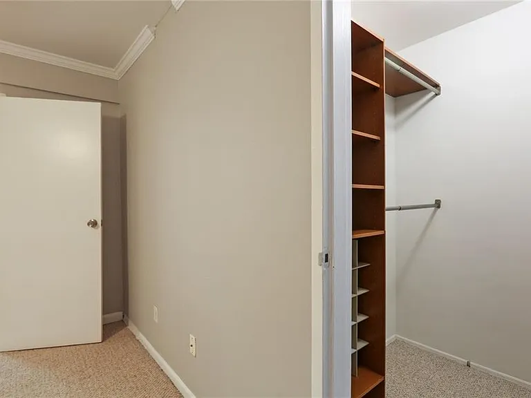 880 Glendale Ter NE #5 — Photo 13