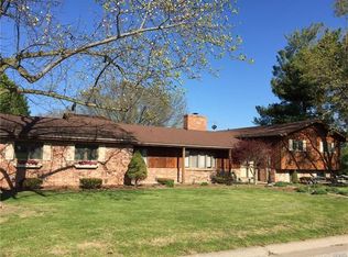 43 El Rancho Dr, Hannibal, MO 63401