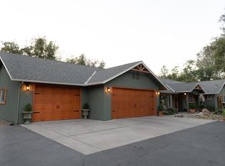 31200 Willow Pond Ln, Coarsegold, CA 93614