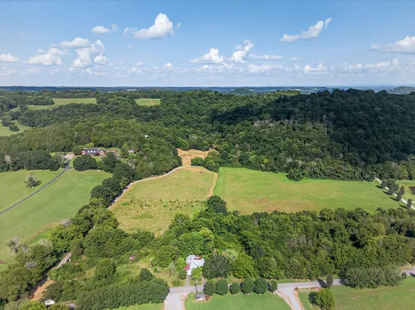 53 Daves Hollow Rd, Fayetteville, TN 37334