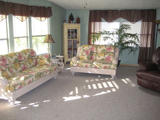 1st image of 53 Key West Dr