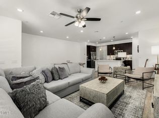 1917 E HAMPTON Lane #104, Gilbert, AZ 85295