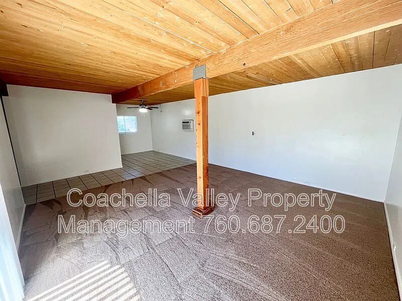 3 bed, 2.5 bath, 1450 sqft, $2,295 — Photo 3