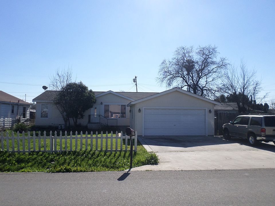 1st image of 2322 E Willow St