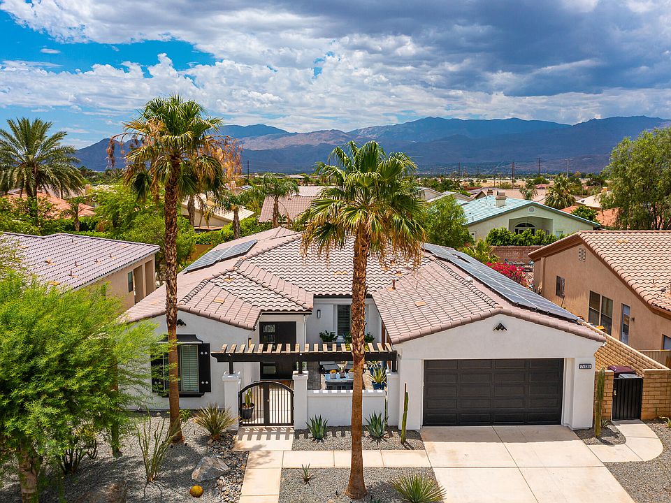 1st image of 74135 Kokopelli Cir