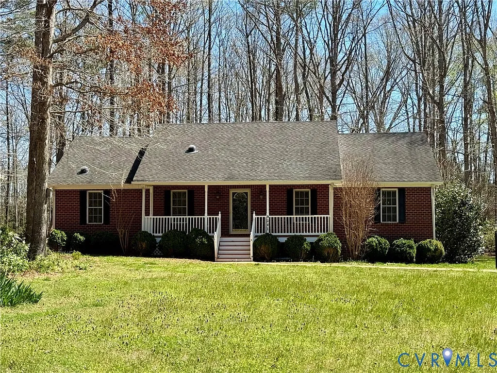 9281 Forestdale Dr photo 1