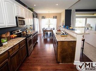 1810 Cayhill Ct, Warrensburg, MO 64093
