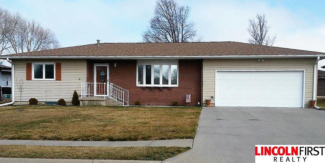 1906 Hoyt St Beatrice NE 68310 Zillow