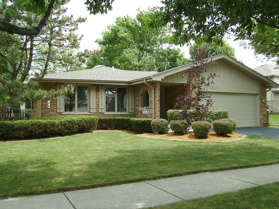 2nd image of 12865 Circle Pkwy