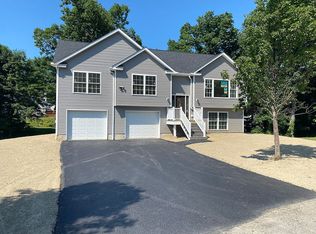 9 Diane Ct, Poughkeepsie, NY 12603