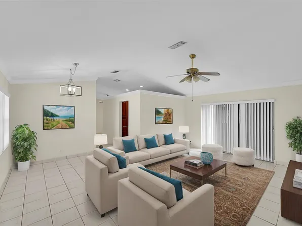 1046 NW 10th Street, Boynton Beach, FL 33426