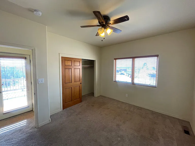 2600 W Zia Rd #V2 — Photo 14