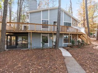 1213 Hanover Pl, Roswell, GA 30009