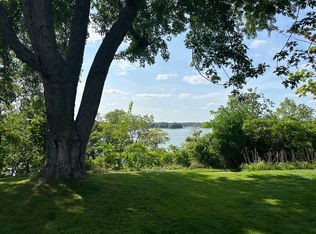 216 Summit Ave, Center City, MN 55012
