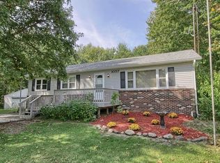 1057 Sturdevant Rd, Kimball, MI 48074